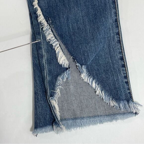 Band of Gypsies Madison Jeans Size 31 Raw Frayed Hems Ankle Button Fly Denim - Picture 10 of 10